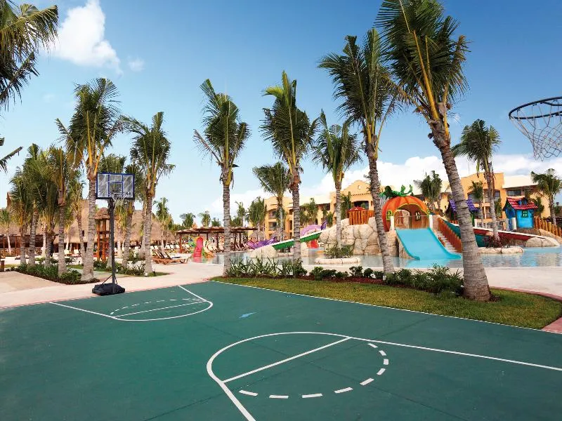 Sports and Entertainment, Barcelo Maya Palace, Cancun Area