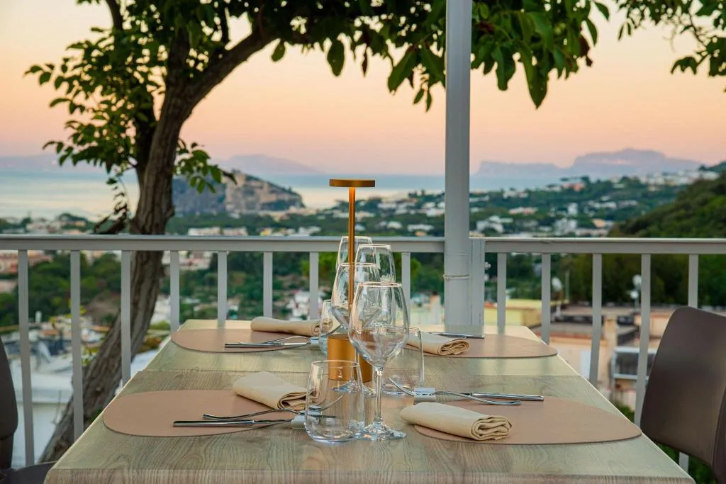Restaurant, Villa Ireos, Naples