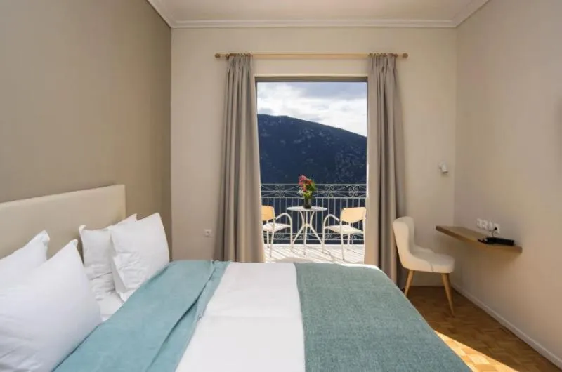 SUITE TWO BEDROOMS Room, V Hotel Delphi, Athens