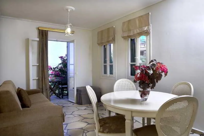 APARTMENT CAPACITY 5 Room, Dafnoudi Hotel Apartments, Kefallinia