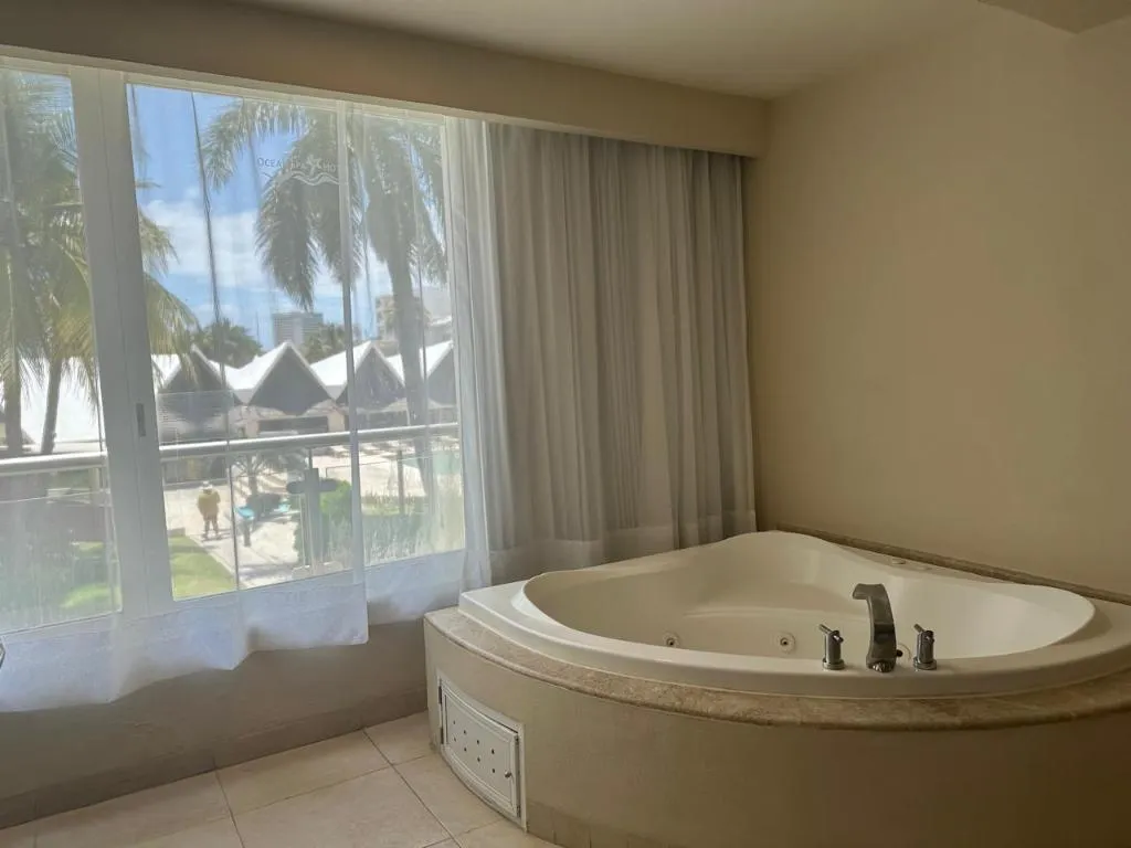 FAMILY ROOM CAPACITY 8 Room, Ocean Spa Hotel All Inclusive, Cancun Area