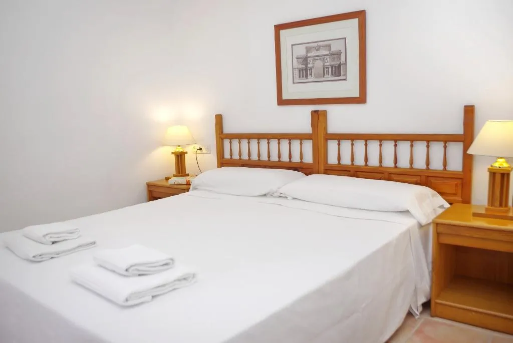 APARTMENT CAPACITY 2 ONE BEDROOM Room, Apartaments Golf By La Costa Resort, Costa Brava