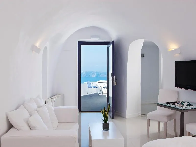 SUITE SUPERIOR SEA VIEW Room, Katikies Chromata Santorini - The Leading Hotels, Santorini