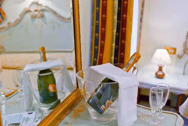 Room, Hotel Henry, Venice