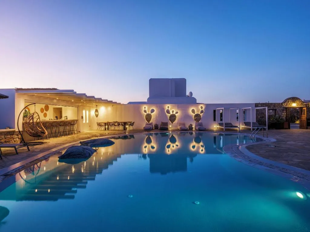 Sports and Entertainment, Hotel Jason, Mykonos