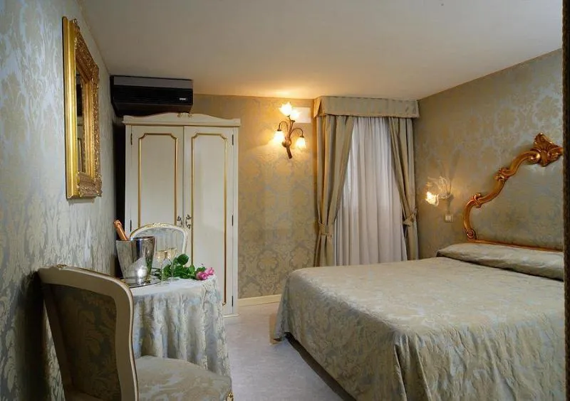 Room, San Giorgio, Venice
