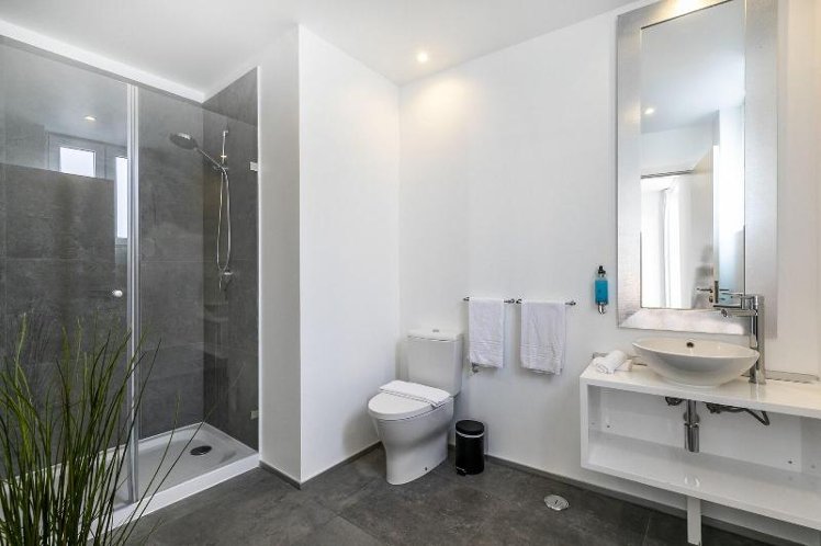 Room, Gloria Suites By Lx Way, Lisbon