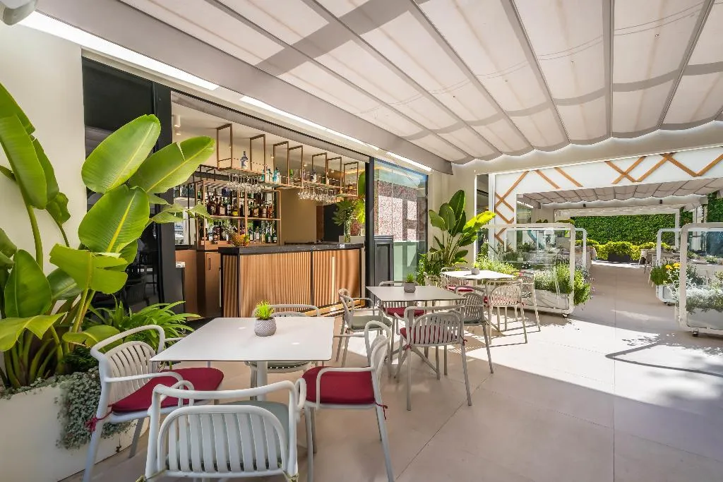 Bar, Occidental Puerto Banús, Costa Del Sol