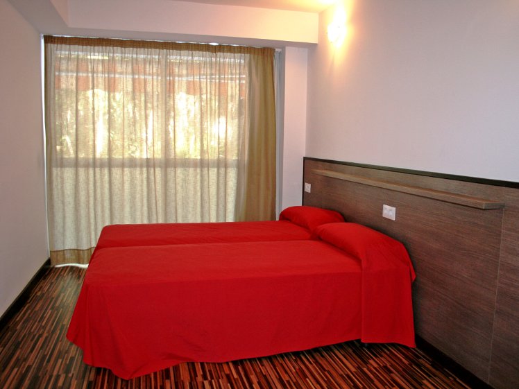 Park Suites Salou, Costa Dorada
