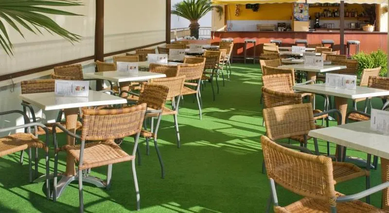 Terrace, Mercé, Costa Brava