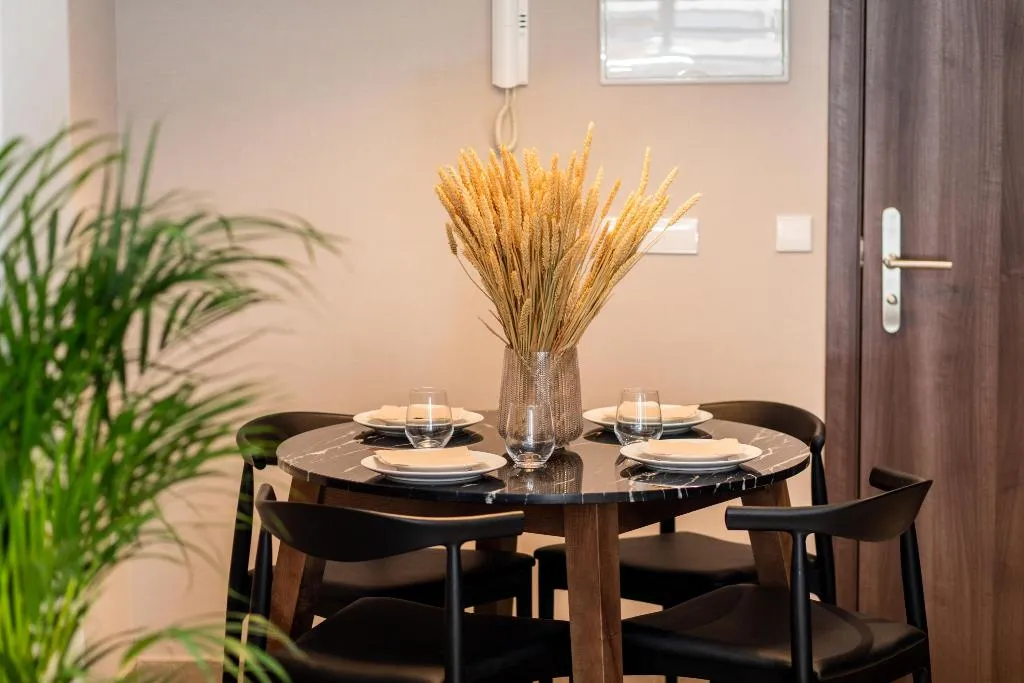 APARTMENT CAPACITY 3 Room, Ramirez Flats Valencia, Valencia