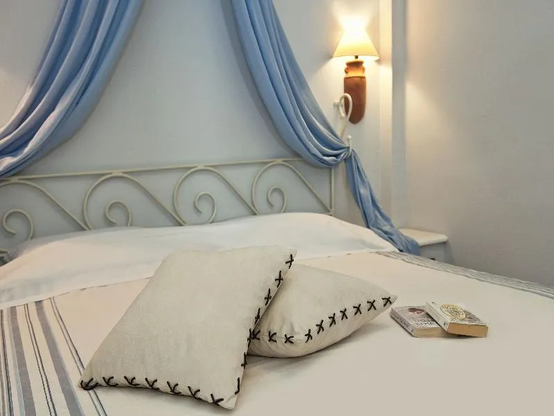 Double or Twin STANDARD Room, Meltemi Village, Santorini