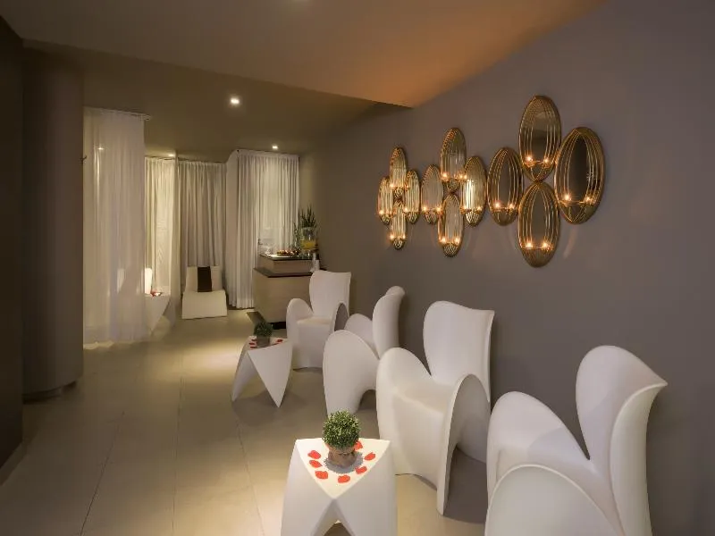 Sports and Entertainment, Platinum Yucatan Princess, Playa Del Carmen