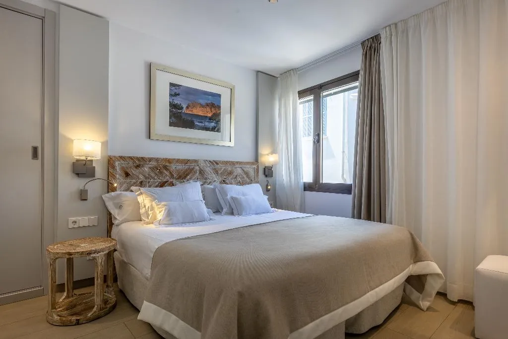 DOUBLE STANDARD Room, Hoposa Niu, Majorca