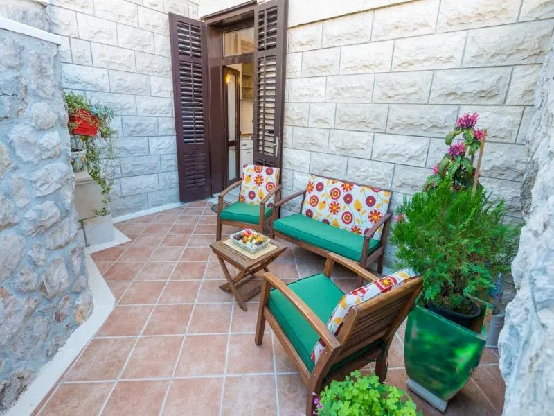APARTMENT CAPACITY 6 Room, Lia, Dubrovnik