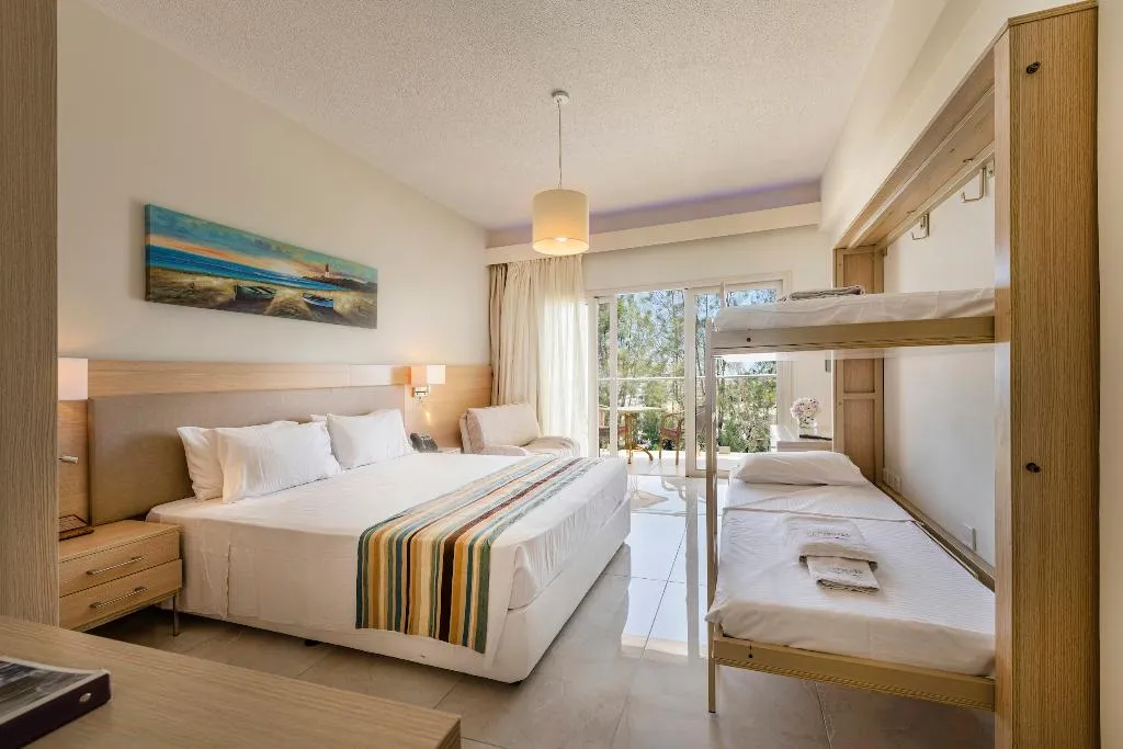 SUITE LAND VIEW Room, Pernera Beach, Cyprus
