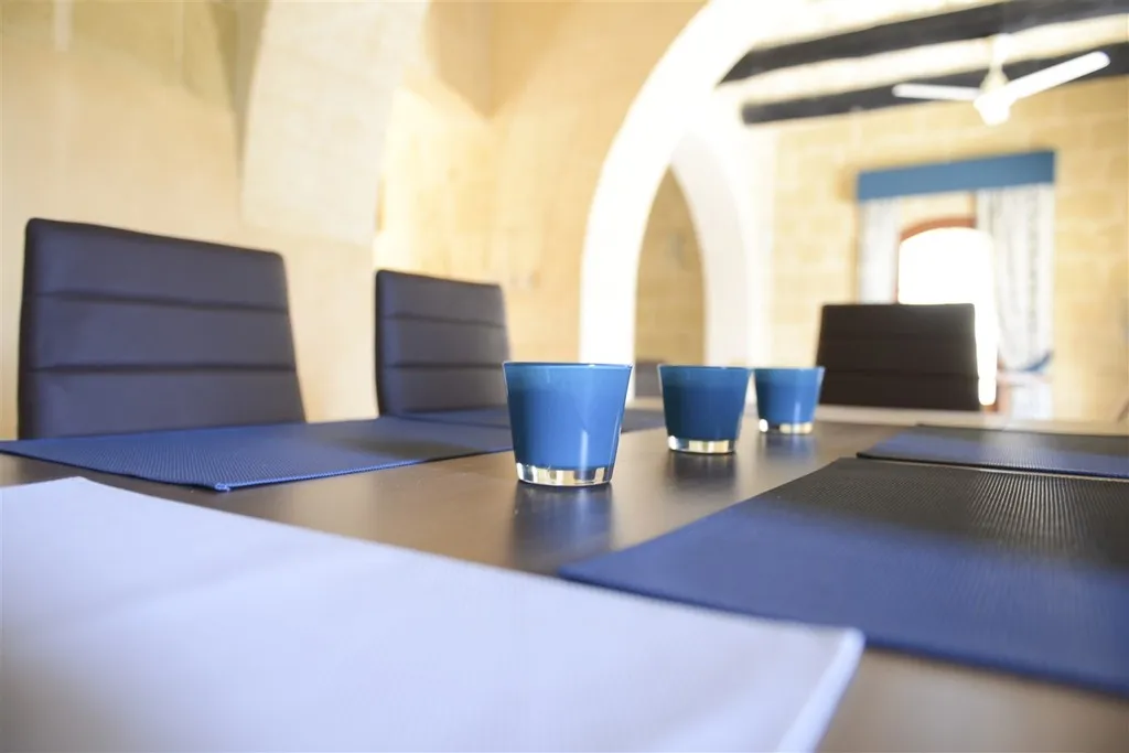 VILLA THREE BEDROOMS WITH PRIVATE POOL Room, Ta Girardu, Gozo