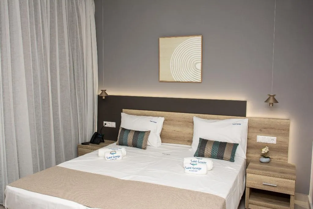 FAMILY ROOM CAPACITY 5 TWO BEDROOMS Room, Saint George Gournes Bay, Crete