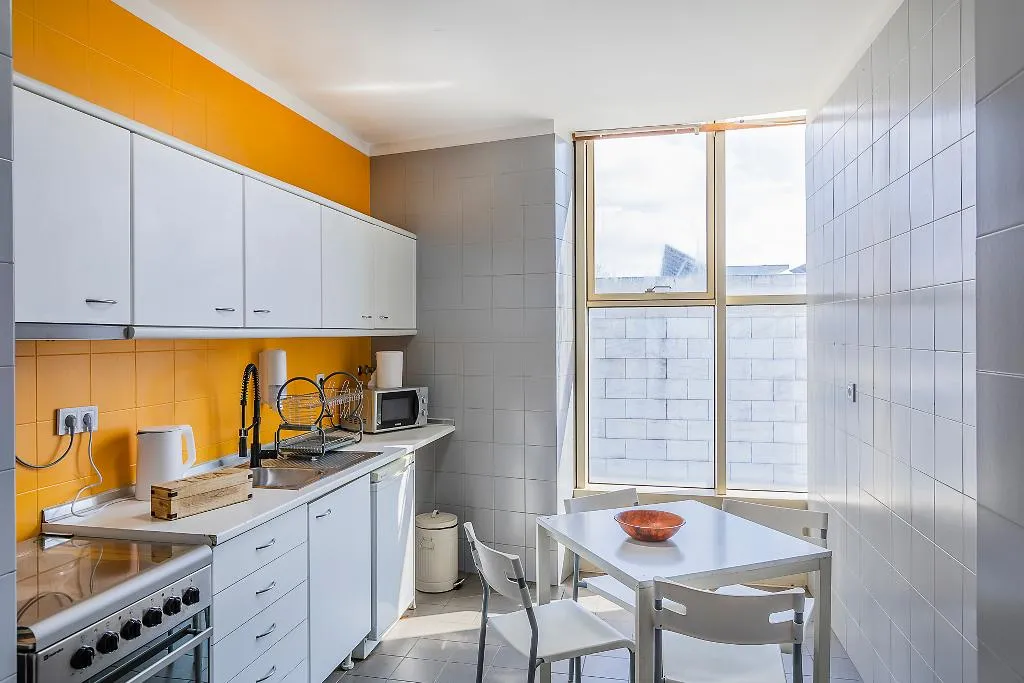 APARTMENT WITH KITCHENETTE Room, HI Porto - Youth Hostel, Porto