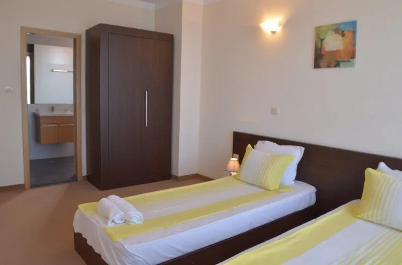 APARTMENT TWO BEDROOMS Room, Bay Apartments, Bourgas