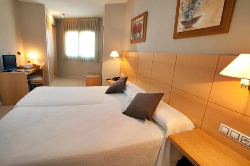 TWIN STANDARD Room, La City, Costa Blanca
