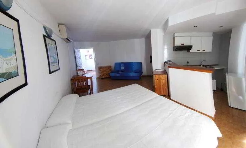 Room, El Divino Apartamentos, Ibiza