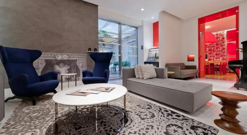 Lobby, White, Rome