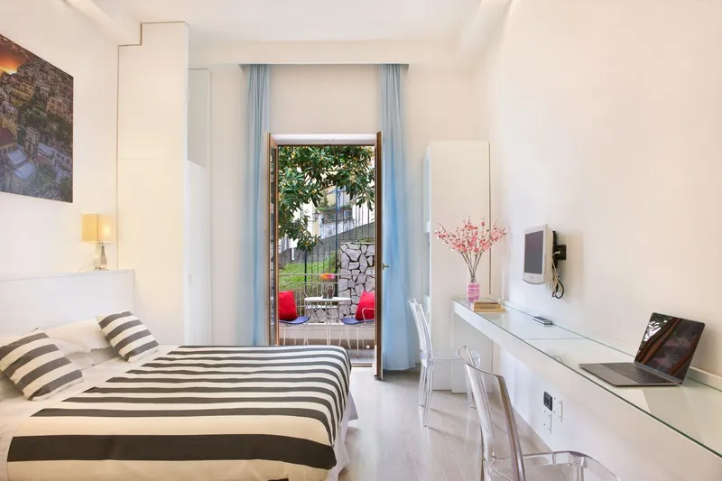 Double or Twin WITH BALCONY Room, Rivage Hotel, Naples