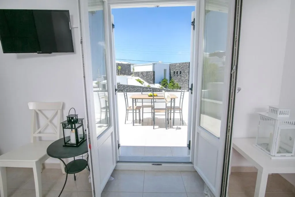 General view, Apanomeria Boutique Residence, Santorini