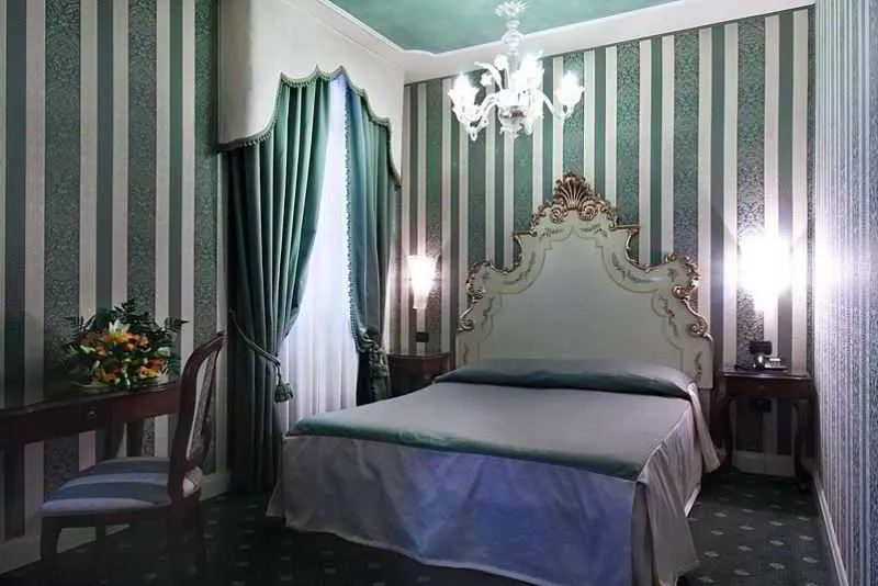 Room, Hotel Belle Epoque, Venice