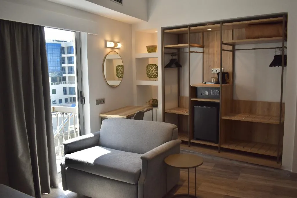 SUITE DELUXE Room, Xenophon Hotel, Athens