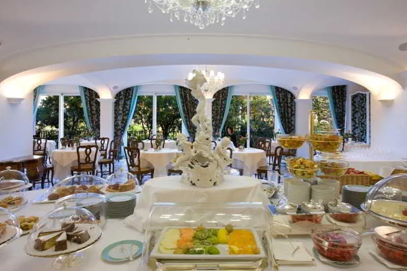 Restaurant, Grand Hotel la Favorita, Naples