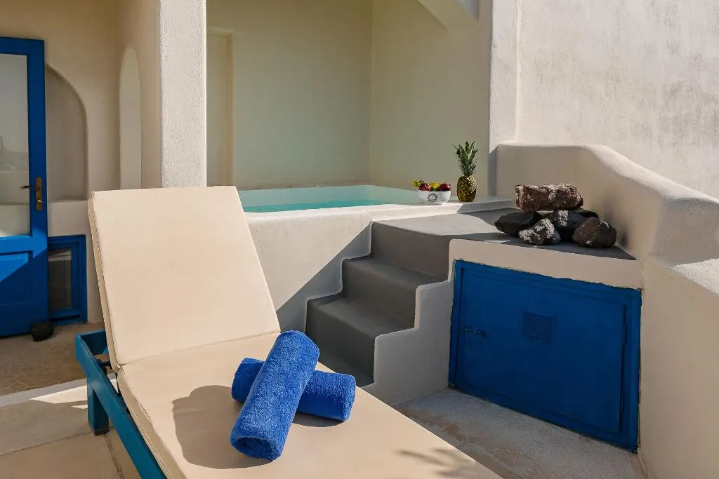 SUITE HONEYMOON Room, Zannos Melathron Hotel By Omilos Hotels, Santorini