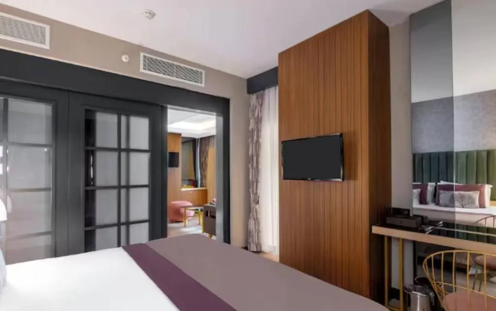 SUITE STANDARD Room, The Raga Side Adult Only, Antalya