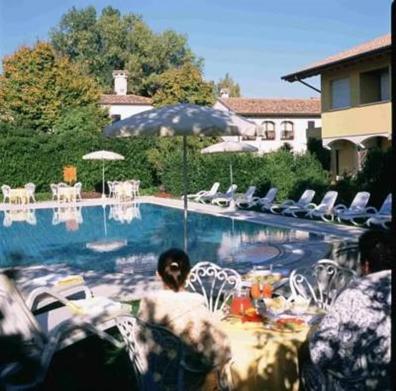 Pool, Borgo ca' dei Sospiri, Venice