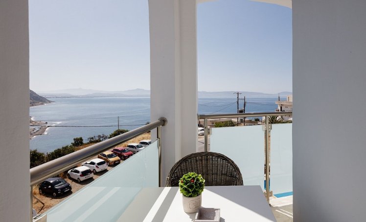 Areti, Crete