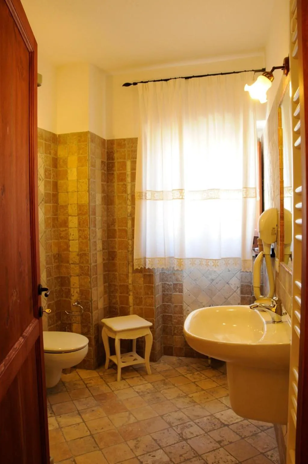 SINGLE STANDARD Room, La Casa di Babbai, Olbia