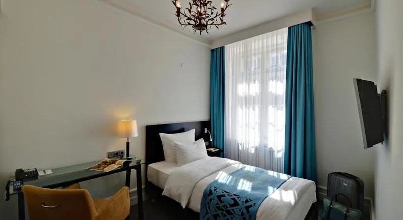 SINGLE STANDARD Room, Scandic Palace Copenhagen, Copenhagen