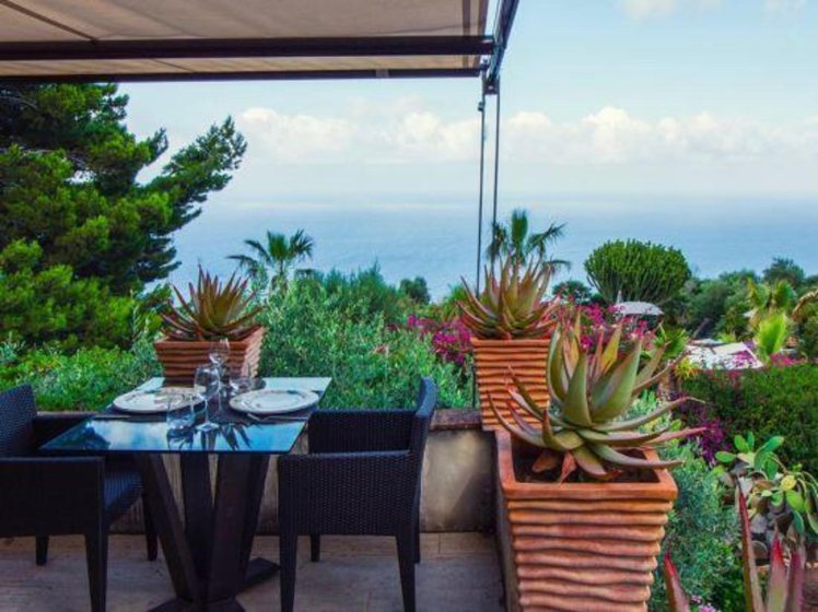 Araja Villa Suite By Geocharme, Palermo