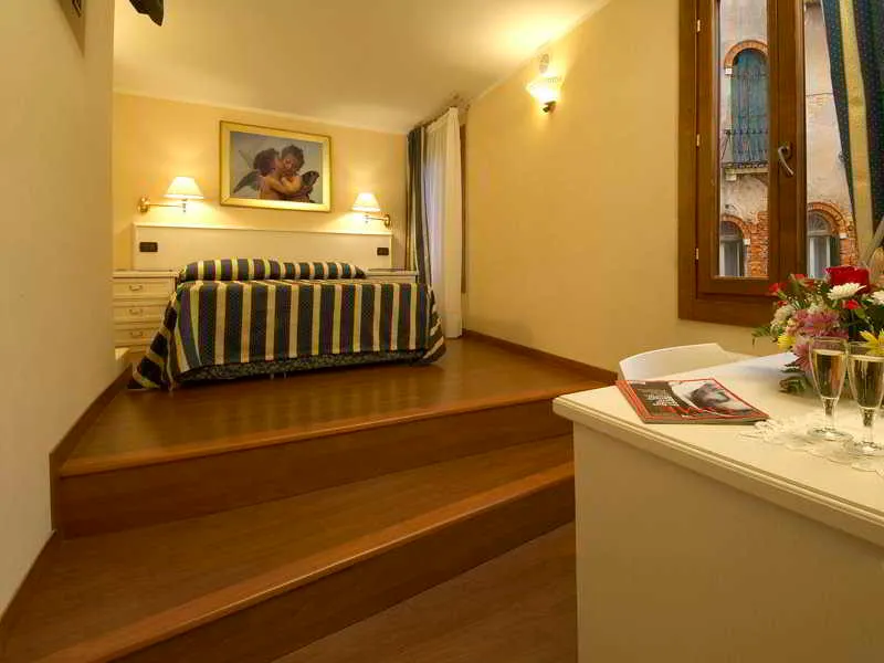 Room, Venice Resorts, Venice