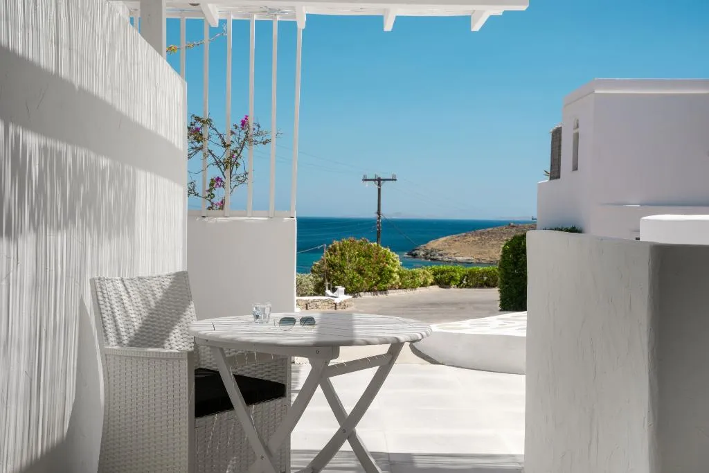 SUITE DELUXE WITH JACUZZI Room, Mr & Mrs White Tinos, Mykonos