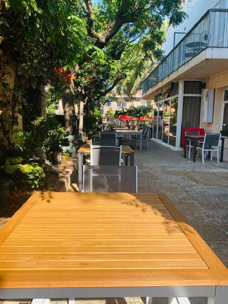 Terrace, Hospedium Hotel Trave, Costa Brava