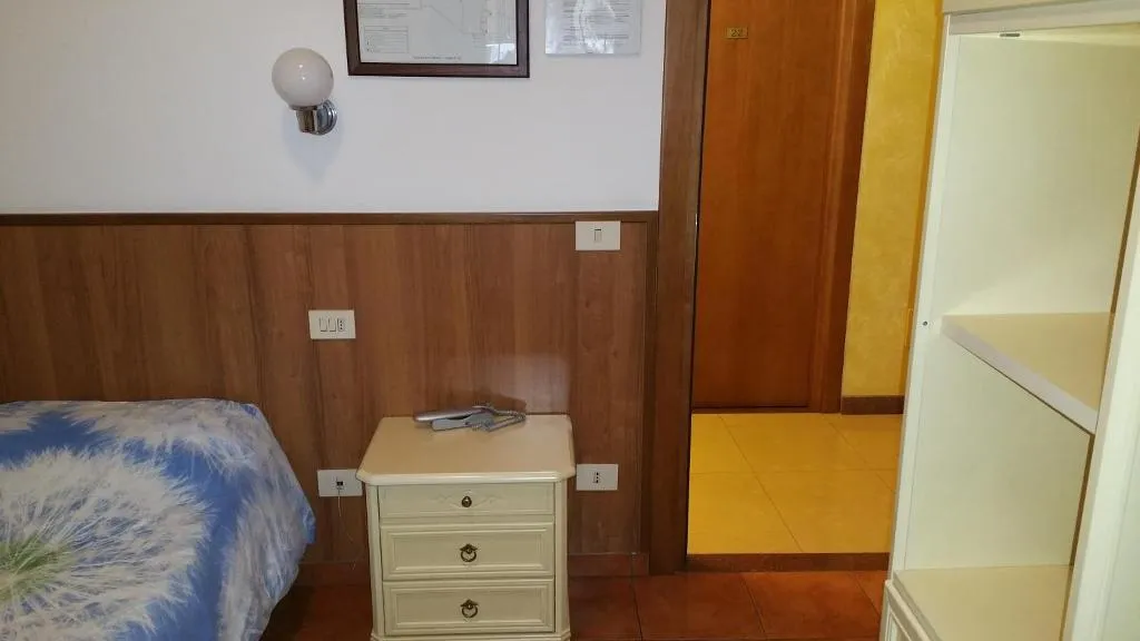 SINGLE STANDARD Room, Albergo Sonia, Florence