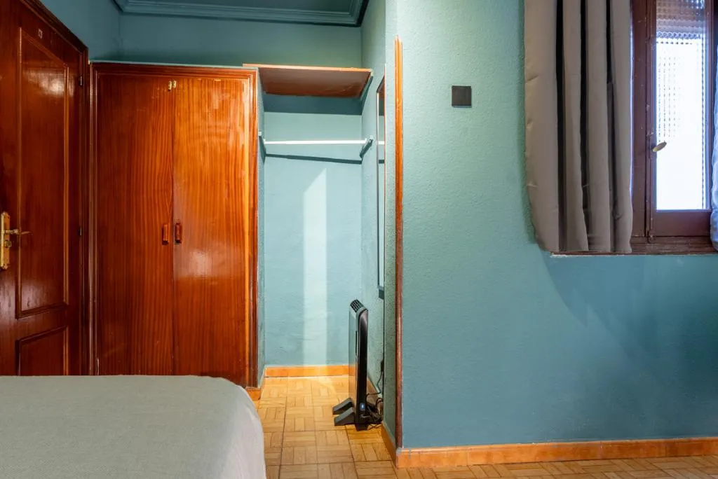 DOUBLE STANDARD Room, Ideal Hostel Madrid, Madrid