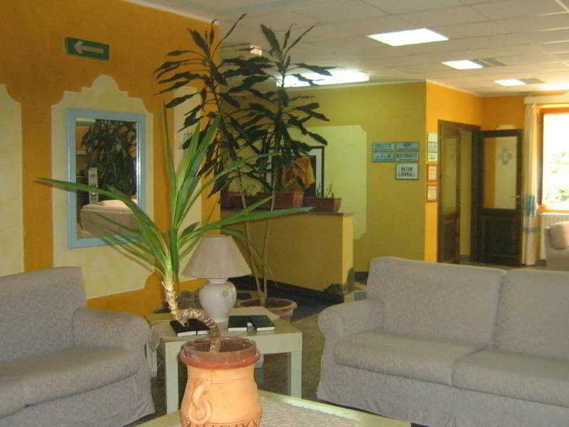 Lobby, Smeraldo, Olbia