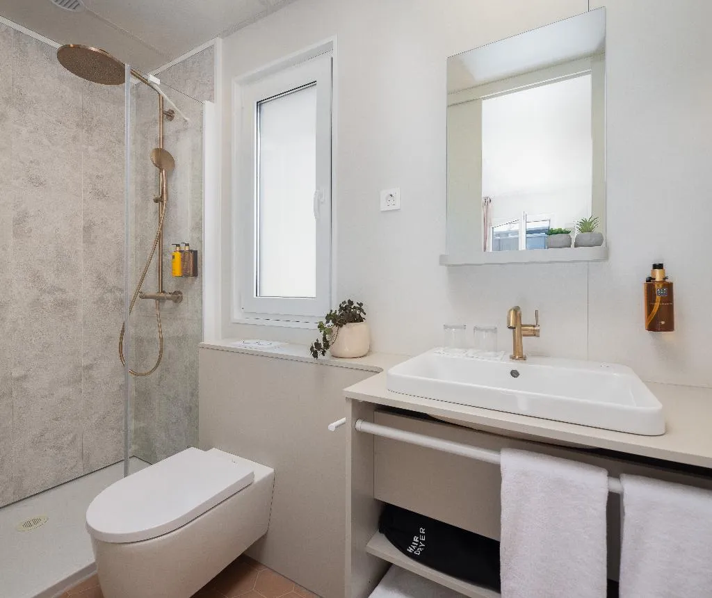 VILLA PREMIUM ONE BEDROOM Room, Pinadria Camping Resort, Split