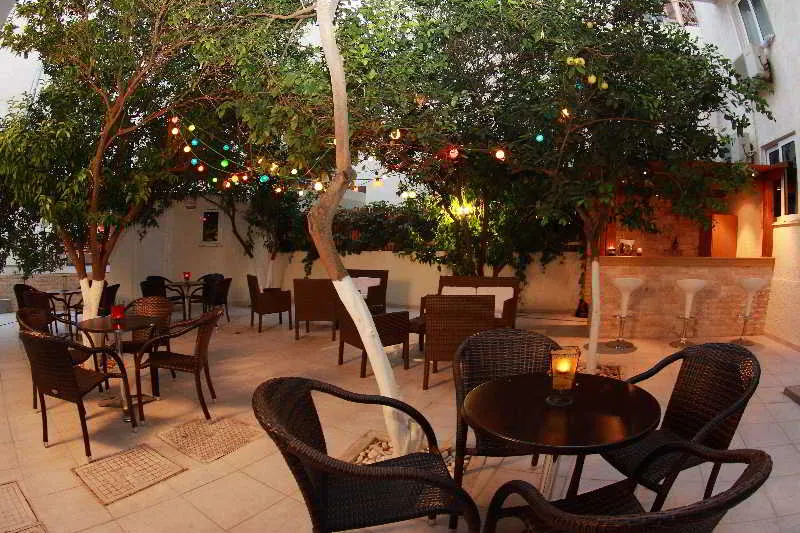 Bar, Nancy Hotel  Hersonissos, Crete