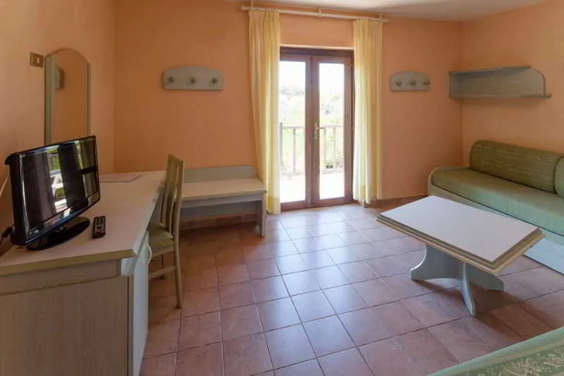 Room, Villaggio Turistico La Plata, Alghero