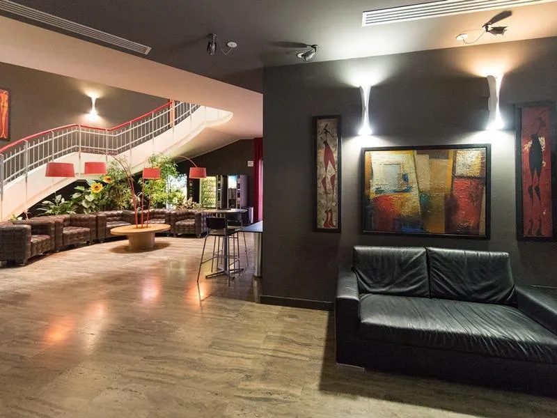 Lobby, Residence Cenisio, Milan