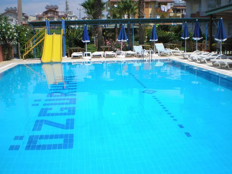 Pool, Ozgurhan, Antalya